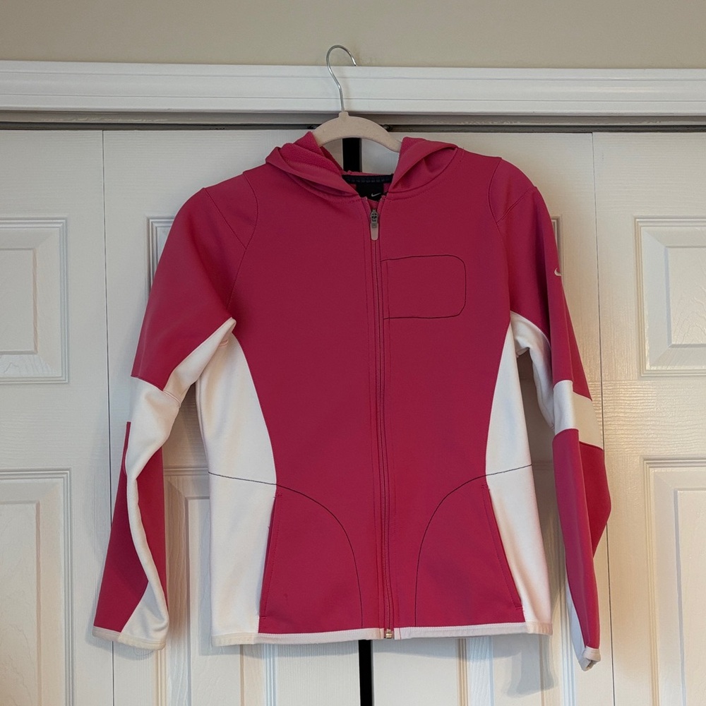 Nike Women's Pink and White Therma-Fit Hooded Athletic Jacket-S